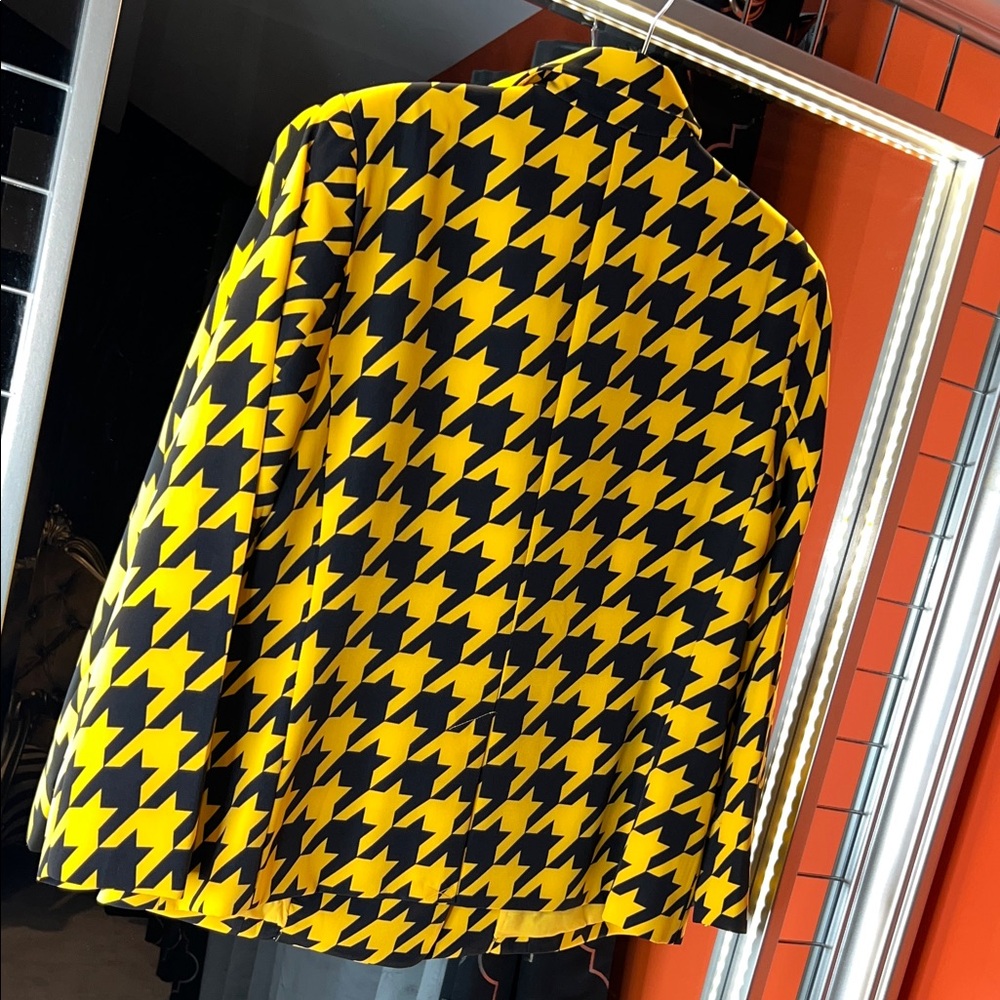 Vibrant Hive Authority ๐ Houndstooth Power Suit - Picture 3 of 7